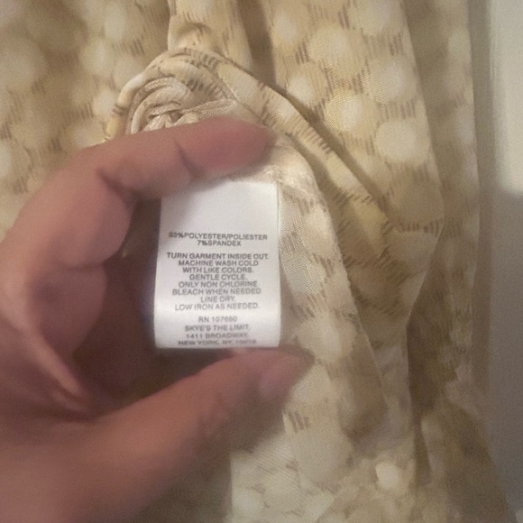 Sky’s the Limit Blouse Size XL NWT - Picture 4 of 7